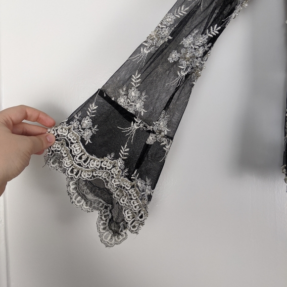 Vintage 90s Beaded Pearl Sheer Bell Sleeve Top - Picture 5 of 8